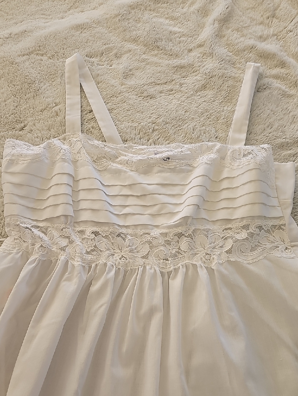 Lily of France White Spaghetti-Strap Lace Waist House Dress Size Large